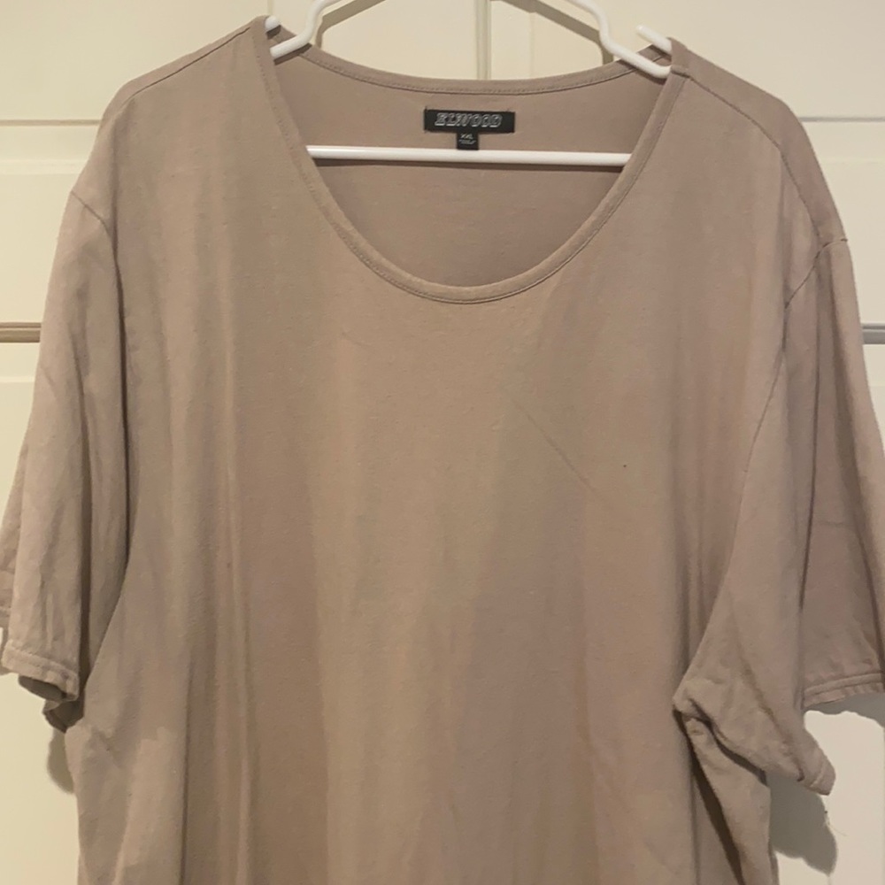 Elwood - Men’s Swoop T